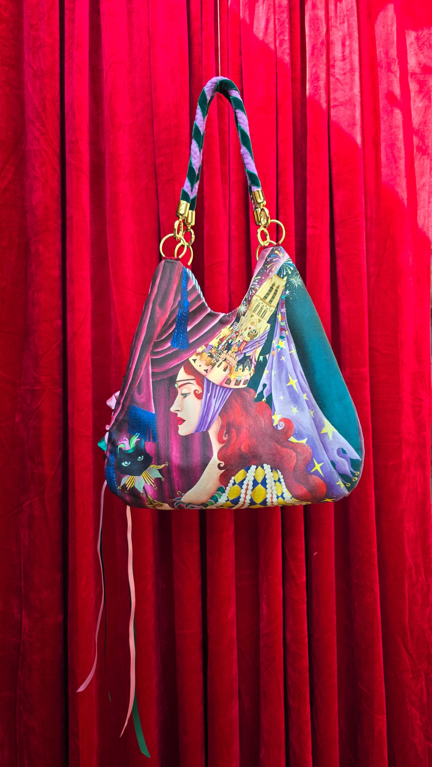 Charivari "Le sac La Folle"